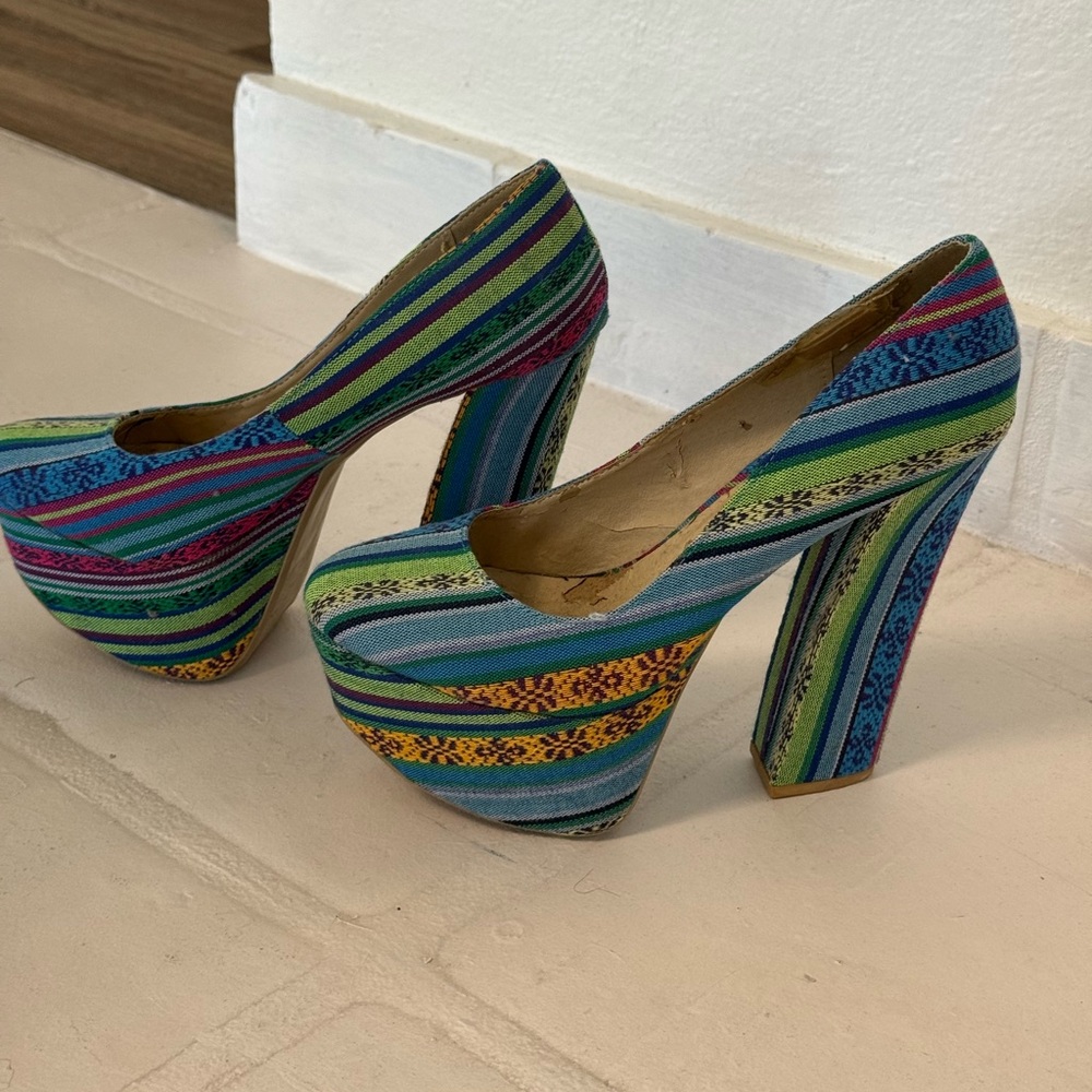 Multi-Color Striped super Platform Pumps - Women